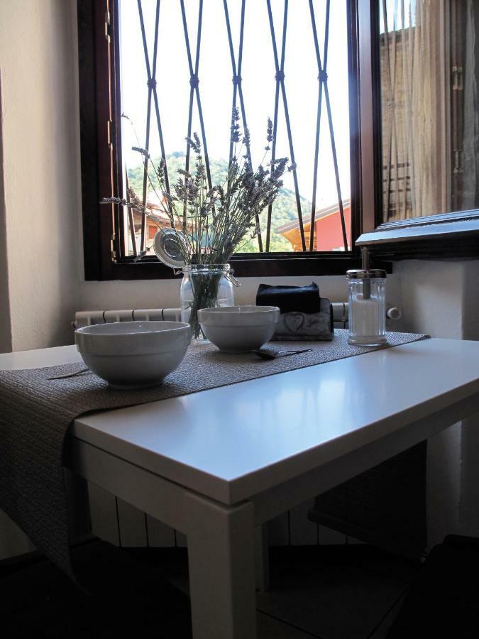 Ferienwohnung A Casa Di Sole Brovello-Carpugnino Exterior foto