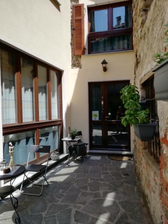 Ferienwohnung A Casa Di Sole Brovello-Carpugnino Exterior foto